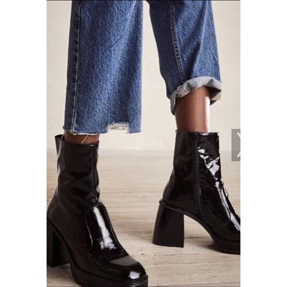 Free People Black Patent Leather Ankle Boots - Picture 1 of 7